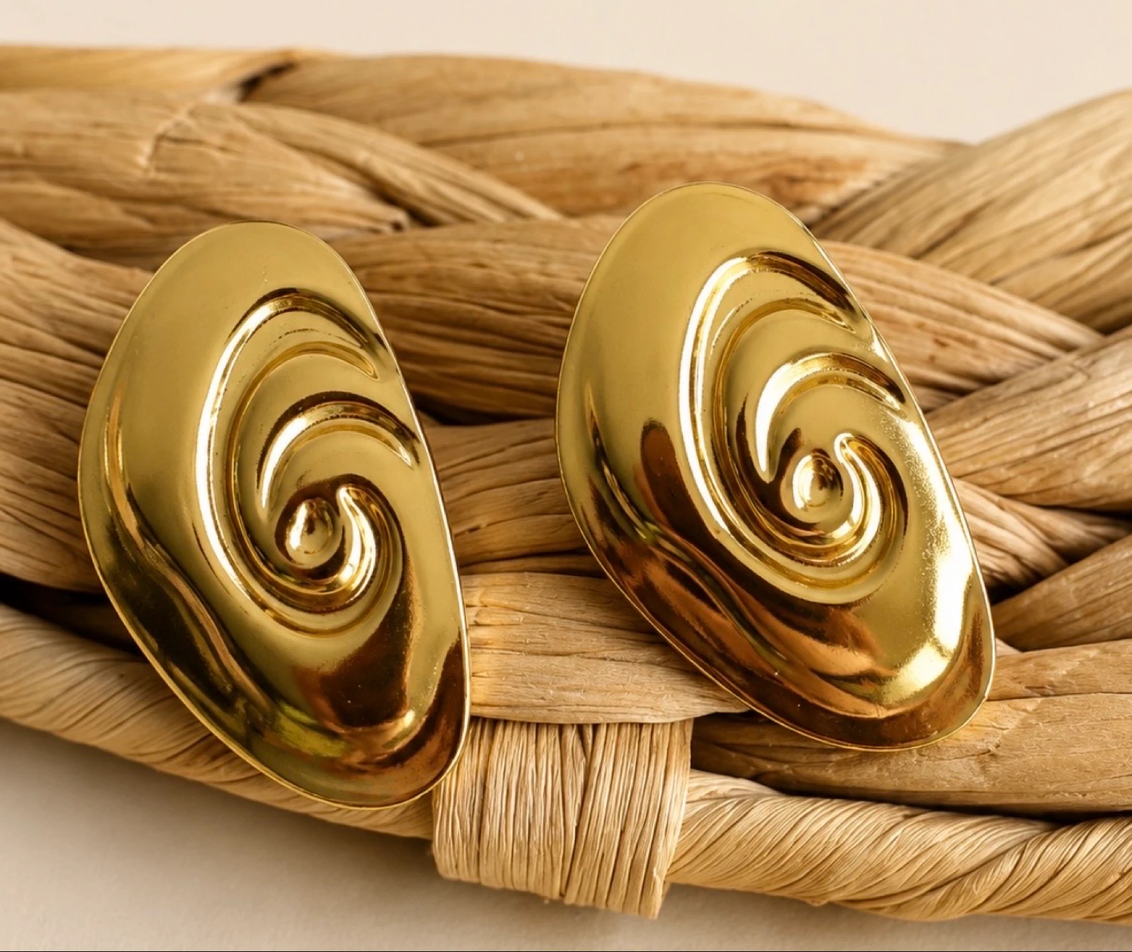 Boucles d’oreilles, spirale grecque